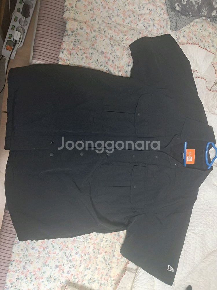 뉴에라 반팔 셔츠--0