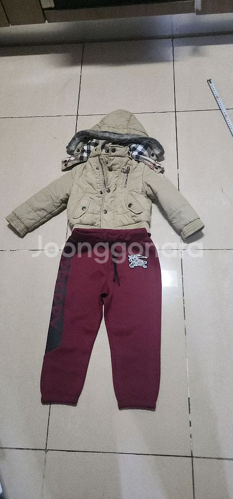버버리 키즈 조거팬츠 4Y 패딩2y--2