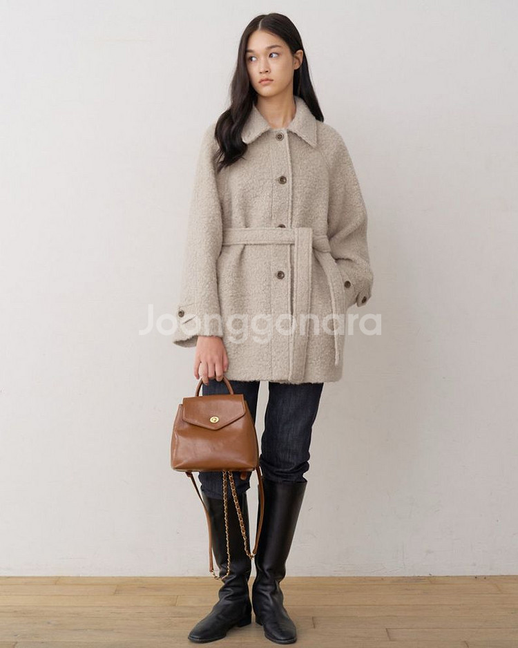 모뉴엣 부클 하프 코트 새상품--2