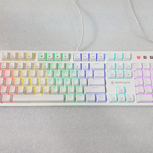 마이크로닉스 기계식 유선 키보드 입니다