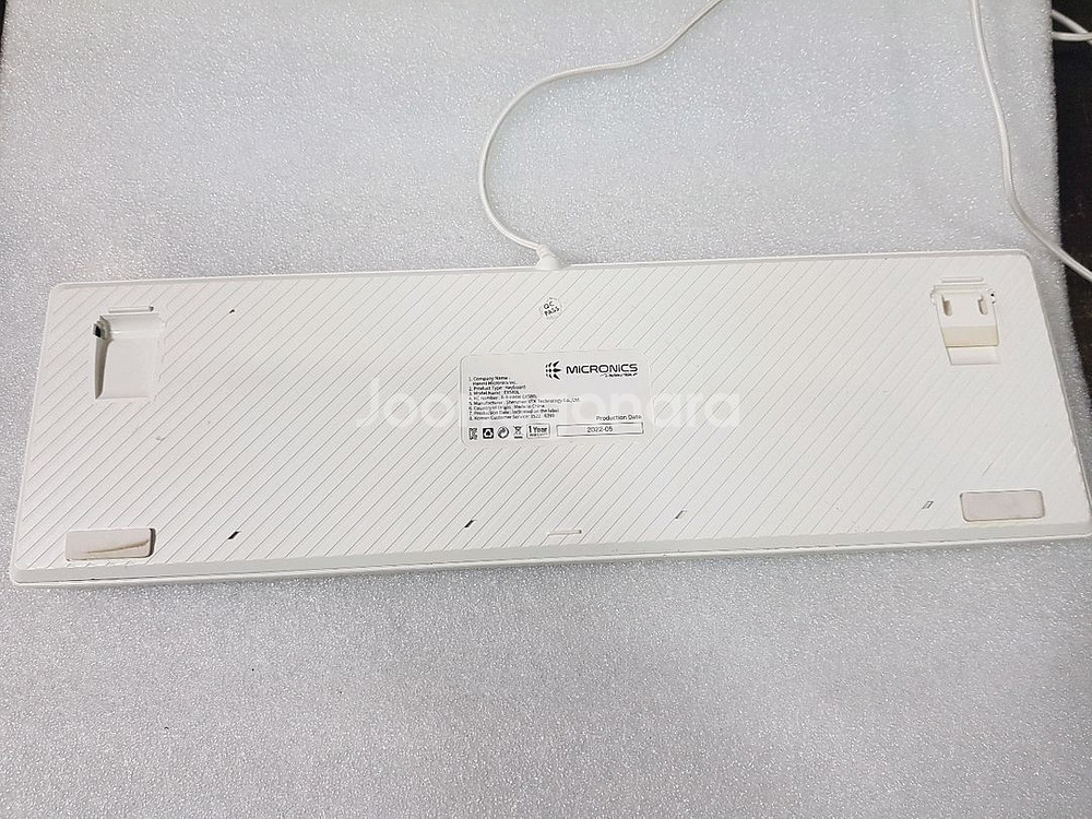 마이크로닉스 기계식 유선 키보드 입니다--3