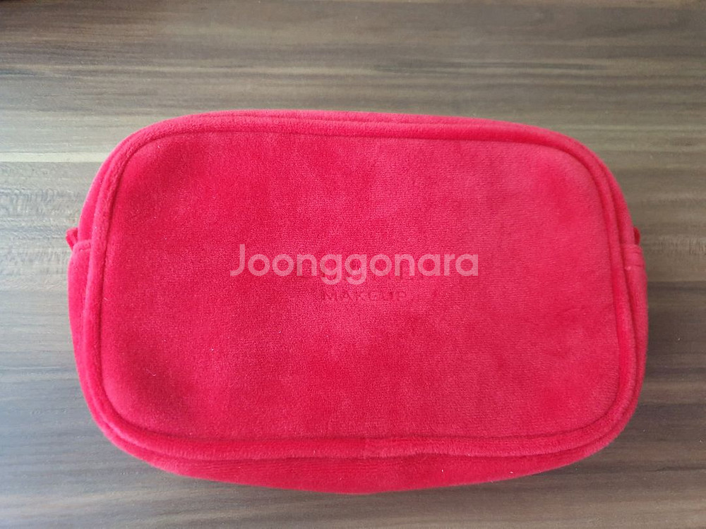 정품) 샤넬 레드 벨벳 파우치 (코스메틱)--1