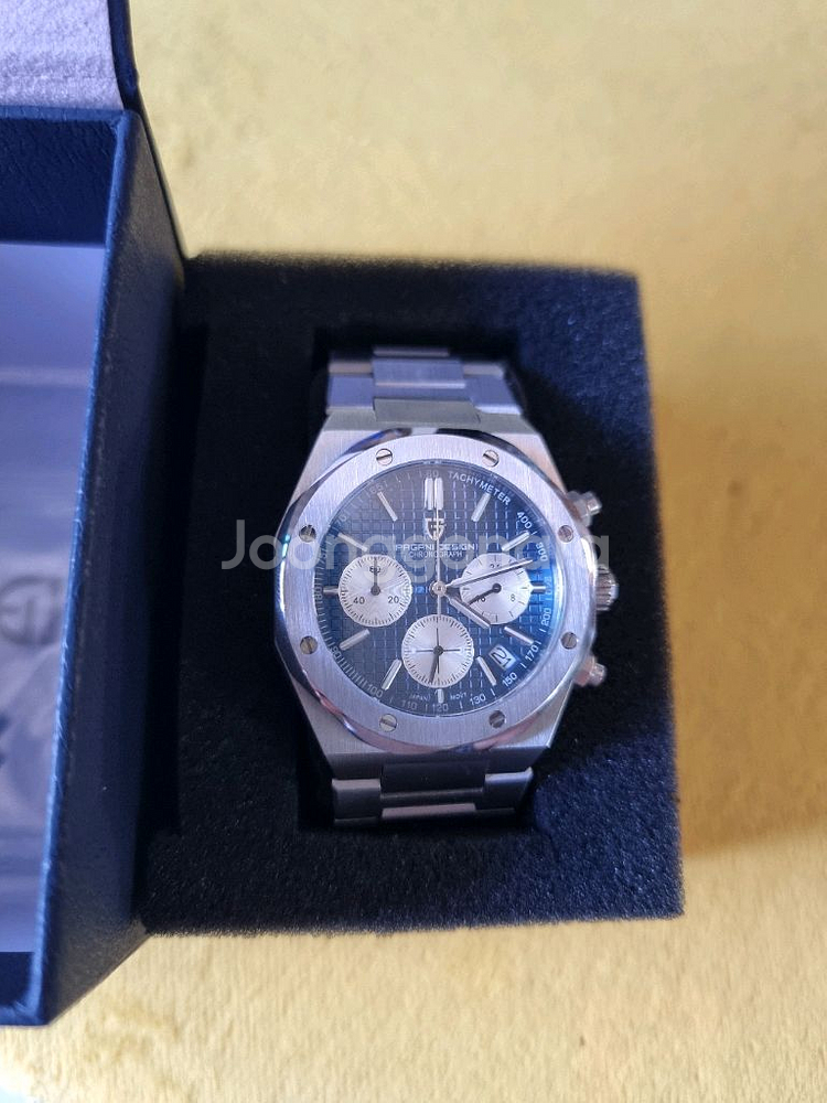 파귀니 쿼츠시계--6