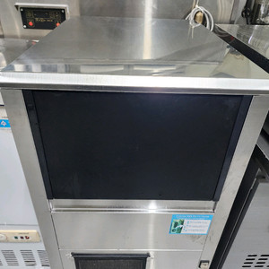 업소용 제빙기 50kg 공냉식 판매 합니다