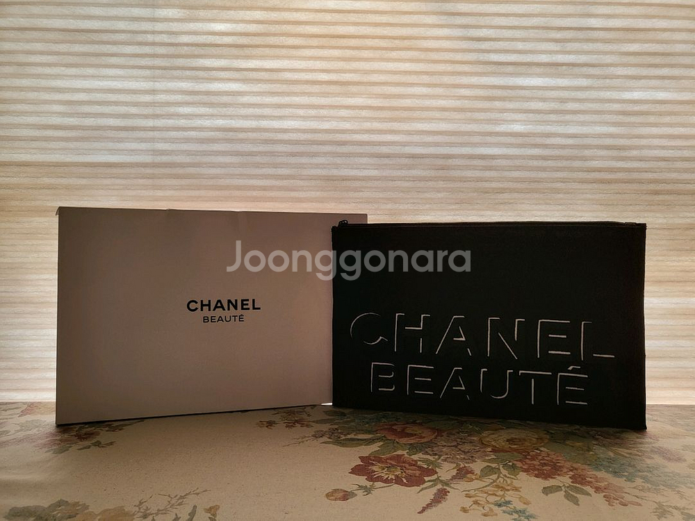 정품) 샤넬 파우치 (코스메틱)--0