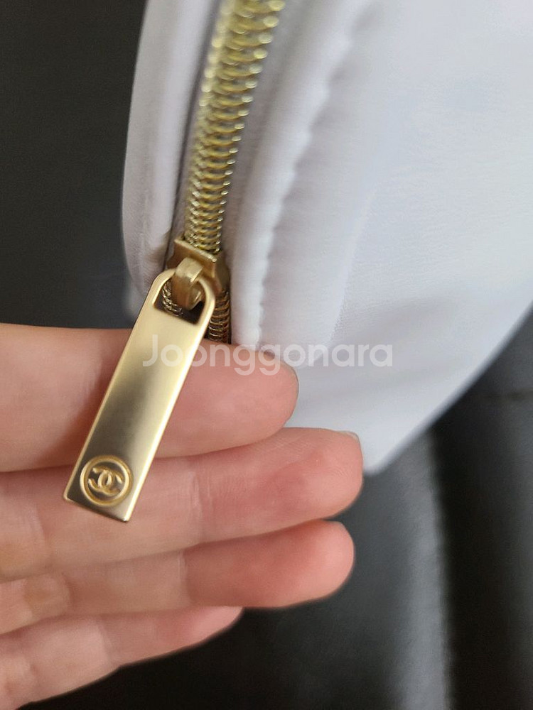 정품) 샤넬 파우치 (코스메틱)--2