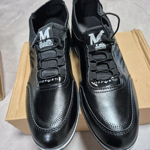 남성용 스니커즈 270사이즈