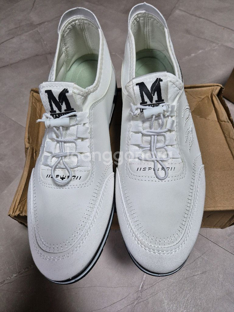 남성용 스니커즈 270사이즈--1