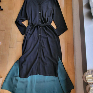 타임 브이넥 롱 원피스 긴디건