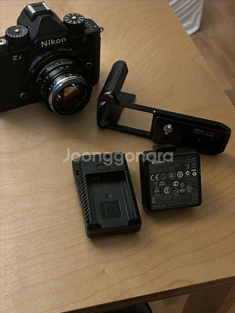 니콘 Zf + 보이그랜더 녹턴 40.4 sc vm 등--0