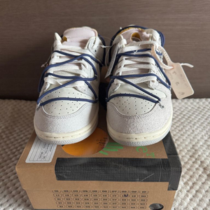 나이키 덩크 로우 오프화이트 18 265