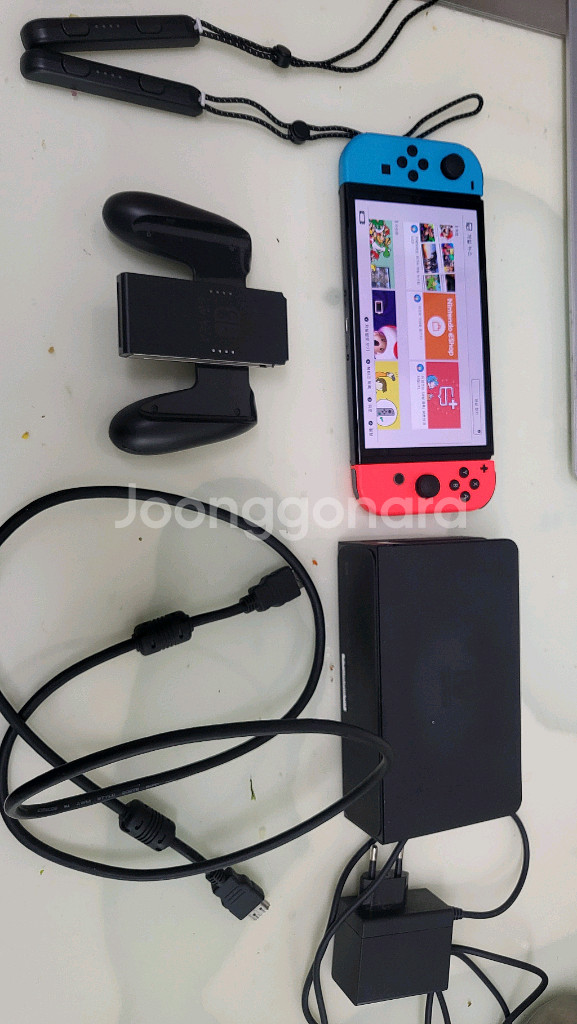 닌텐도 스위치 OLED 본체 + 게임패드 세트--1