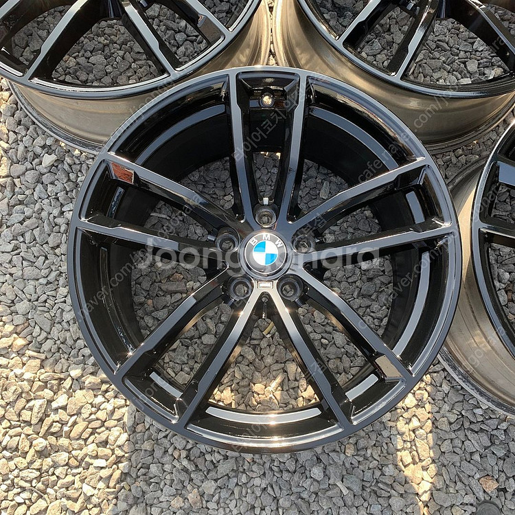 [중고휠] 18인치 BMW 5시리즈 662M 유광블랙 순정휠 한대분--3