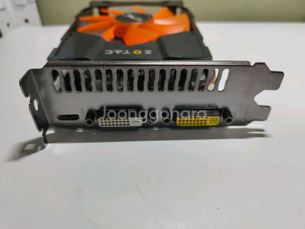 ZOTAC GTX 750 1GB 그래픽카드--2