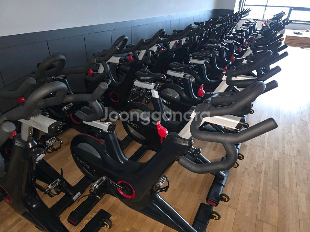 렉스코 스피닝자전거 LC7 실내자전거--3