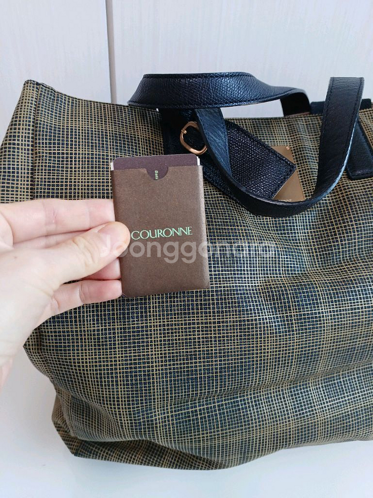 쿠론 체크 패턴 토트 숄더백--7