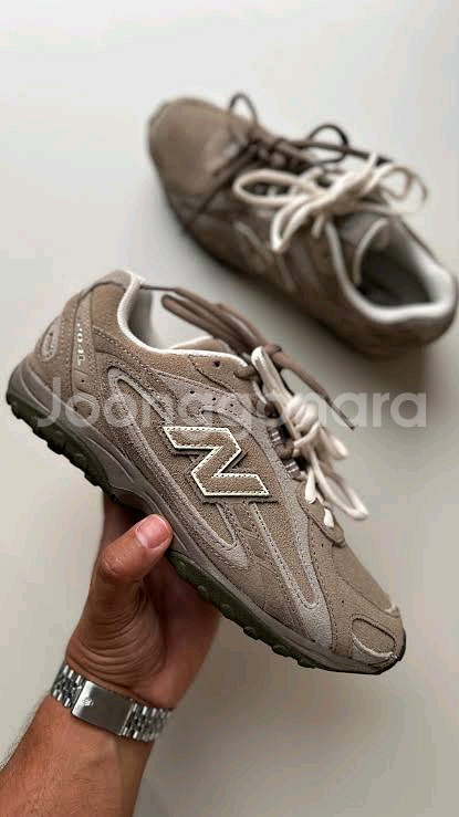 [280] 뉴발란스 204L 스웨이드 머쉬룸 애리드 스--0