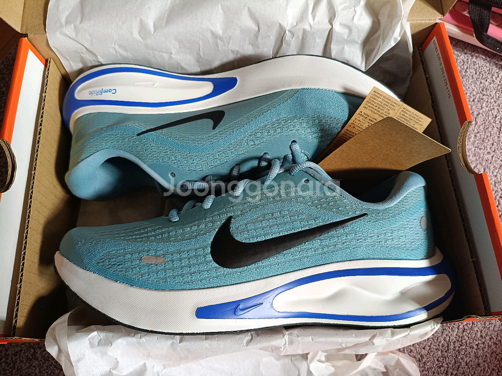 나이키 에어맥스270 운동화--1