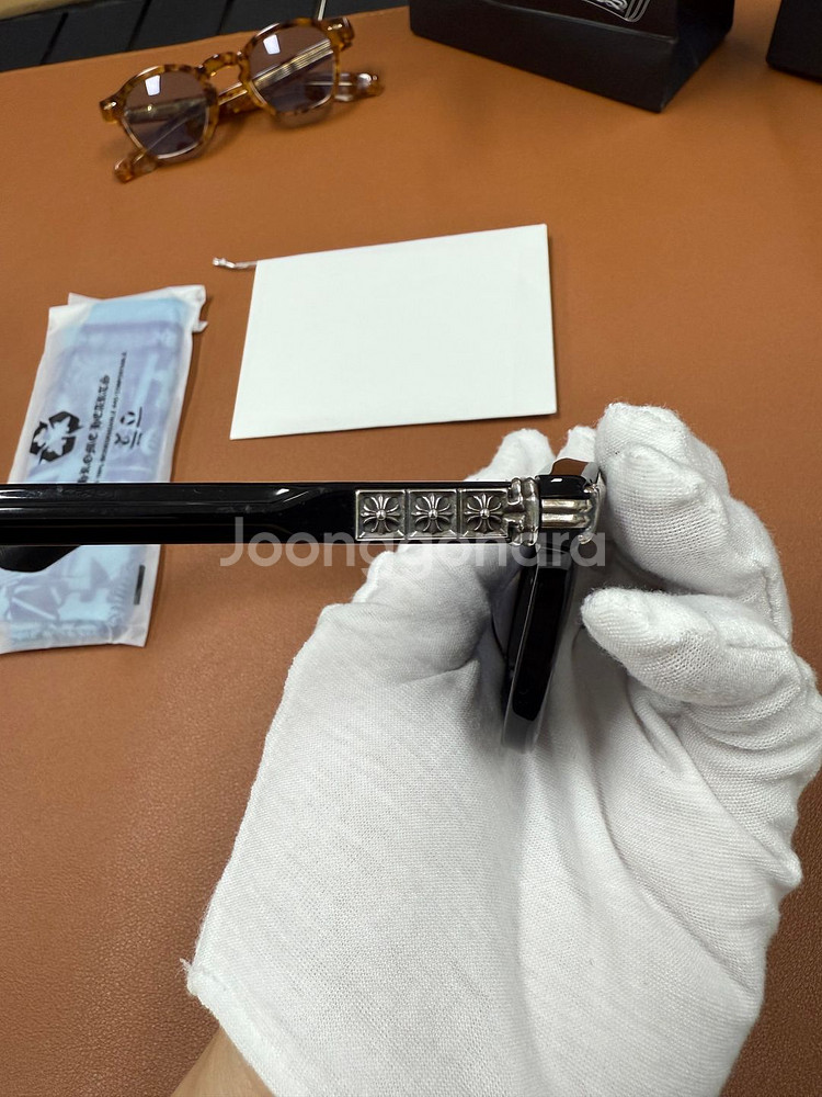 [새상품]크롬하츠 스모크쇼 선글라스--2