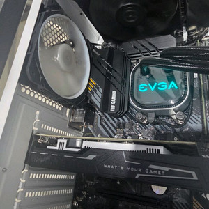 라이젠5900x / 32g램 / gtx1650 / 수냉식 반본체 판매합니다.