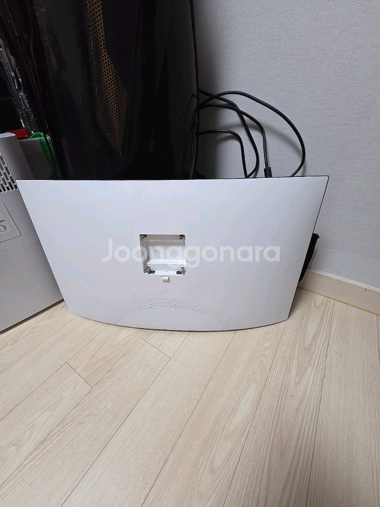 한성 울트론 2757c 144hz 커브드 모니터--4