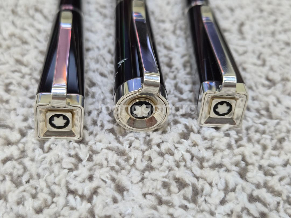 몽블랑 작가시리즈 카프카 만년필 볼펜 샤프 세트--6