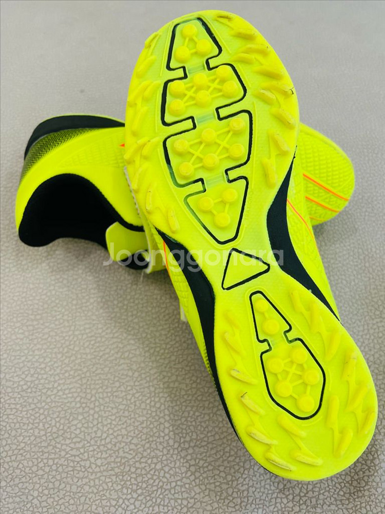 르까프 어린이 풋살화(아동 축구화 200 사이즈)--1