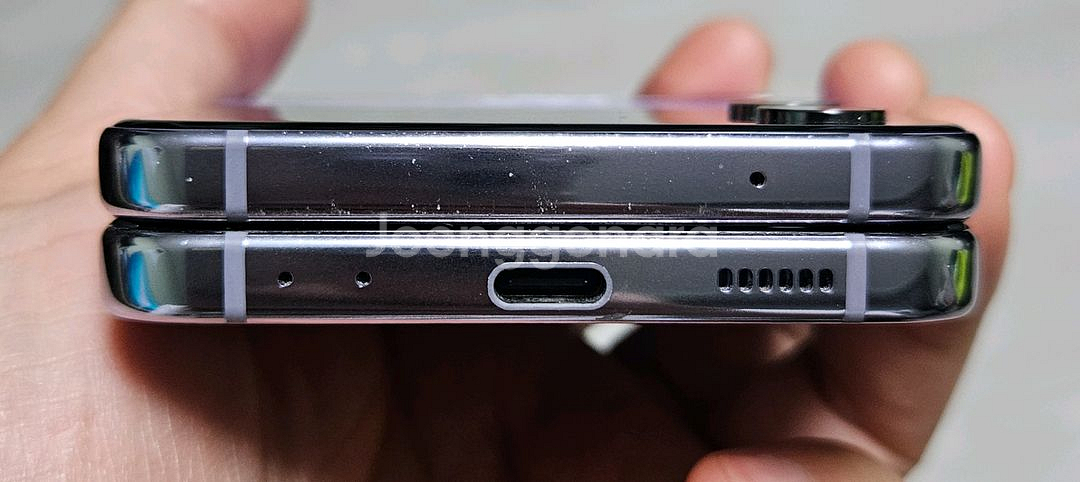 갤럭시 Z플립4 보라퍼플 256GB 싸게 팝니다.--5