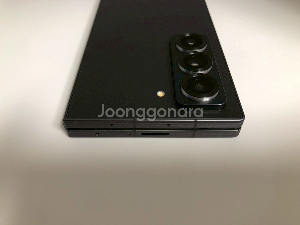 갤럭시 Z폴드SE(F958N) 블랙 512기가*내용필독* (43395)--3