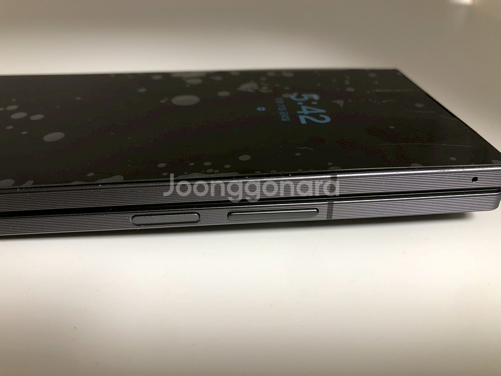 갤럭시 Z폴드SE(F958N) 블랙 512기가*내용필독* (43395)--5