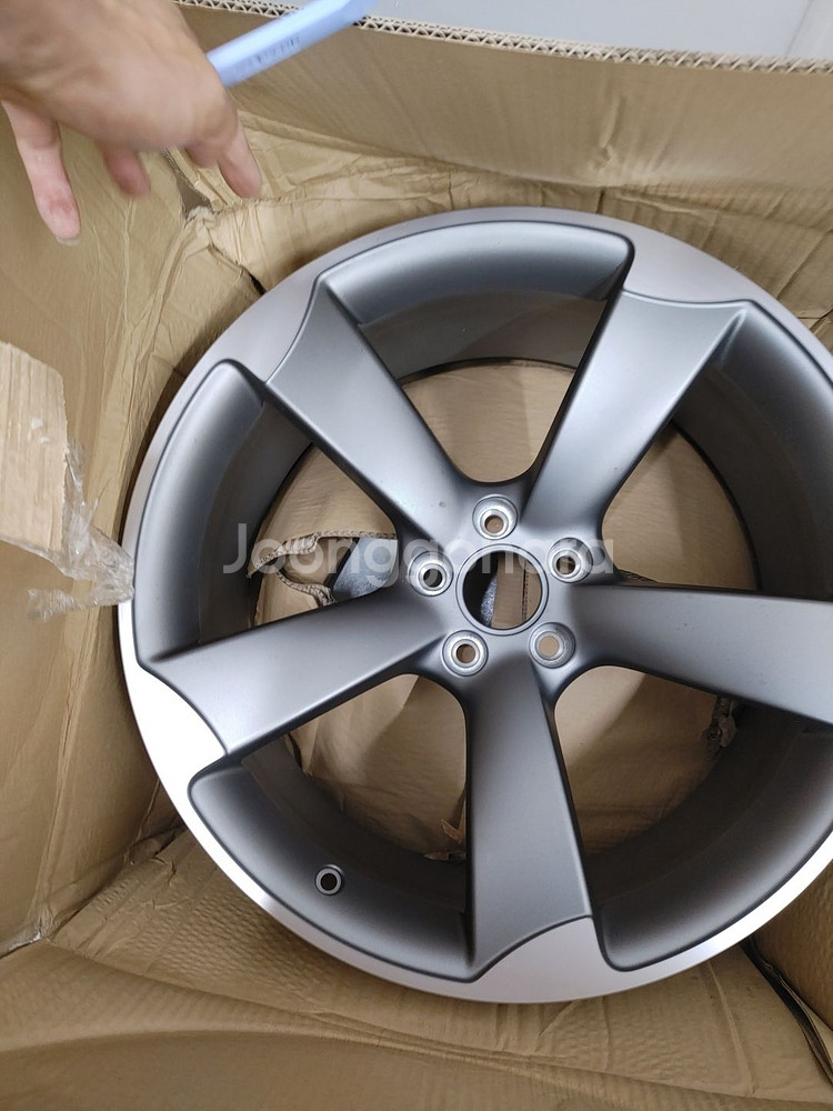 Audi A5 S-line 순정 알루미늄 휠 1개 – 품번 8T0 601 025 CT--0