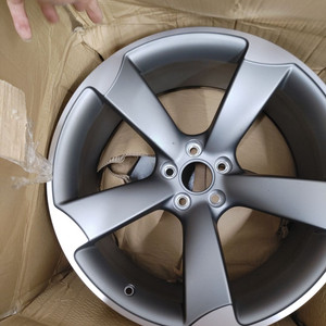 Audi A5 S-line 순정 알루미늄 휠 1개 – 품번 8T0 601 025 CT