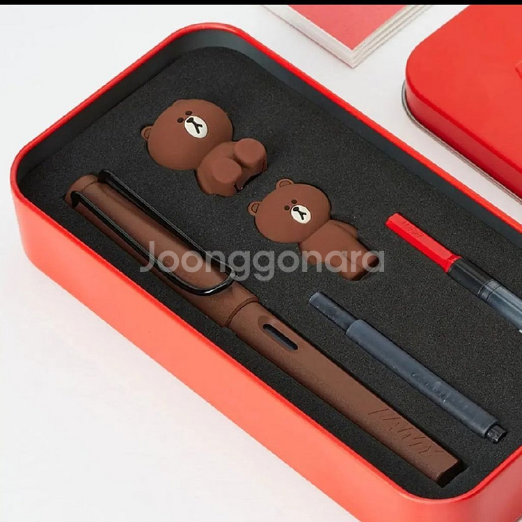 라인프렌즈가 독일 라미(LAMY) 만년필--0