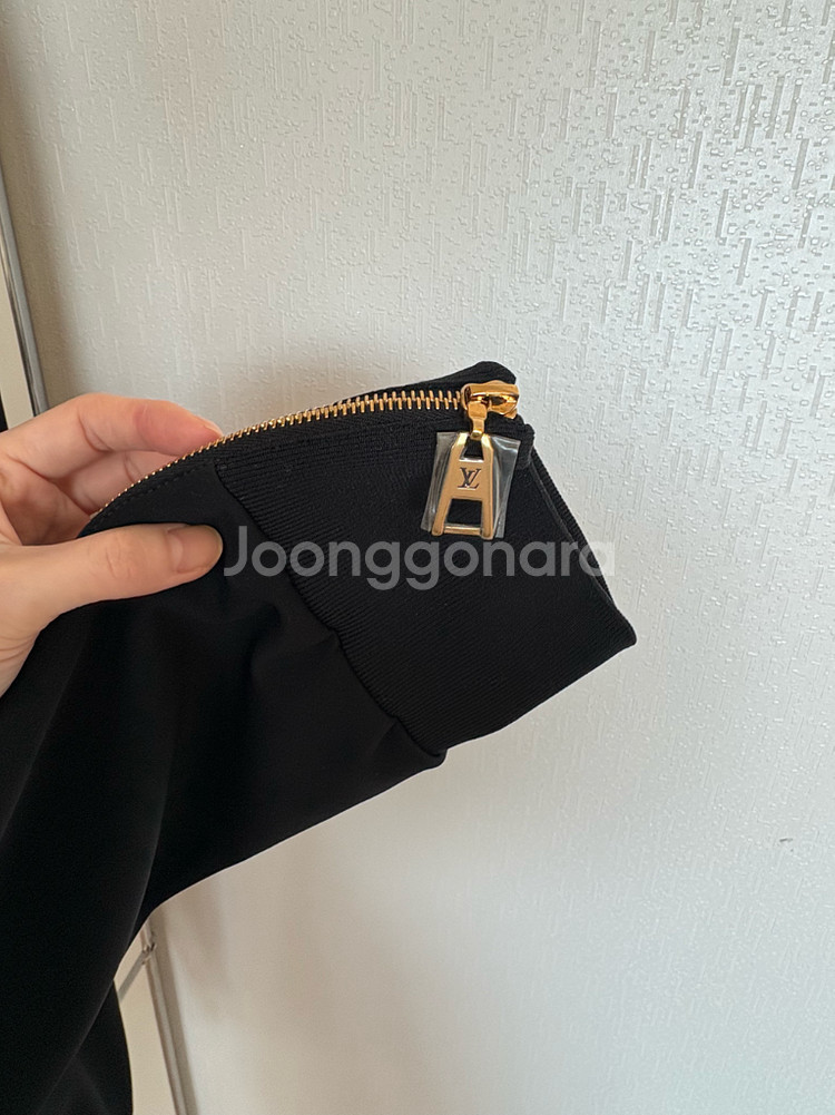 루이비통 실크 바지 36사이즈--2