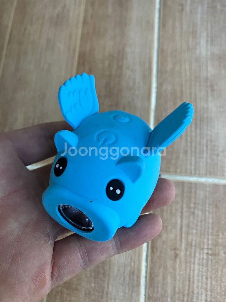 자전거용 전조등. 라이트. 후미등. 백라이트. 각 5천원~1만원 사이.--6