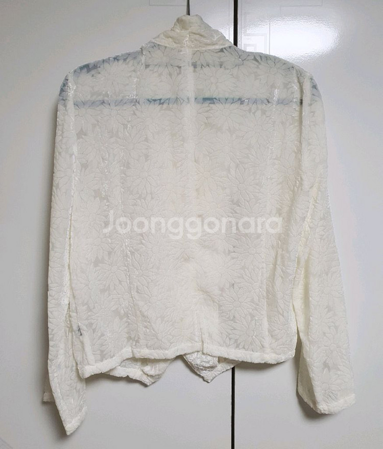 (수입) 벨벳 레이스 블라우스--4