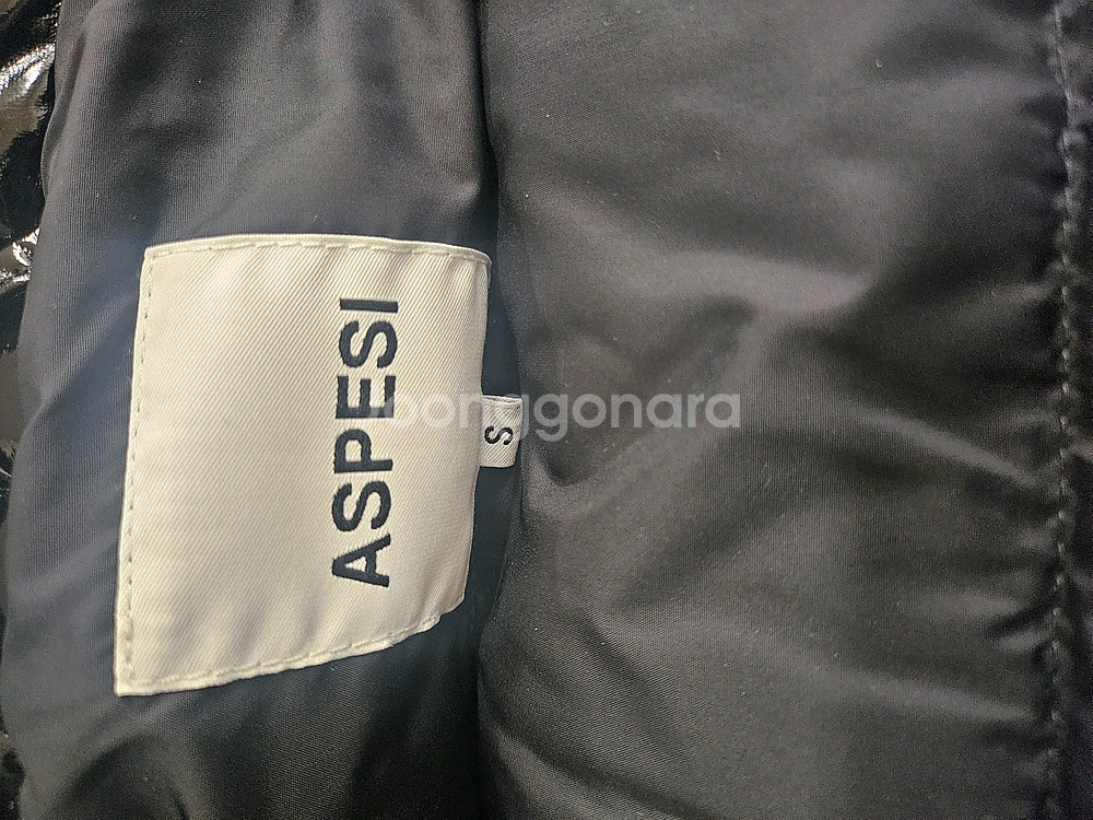 ASPESI 패딩 조끼 블랙 색상 S 사이즈--5
