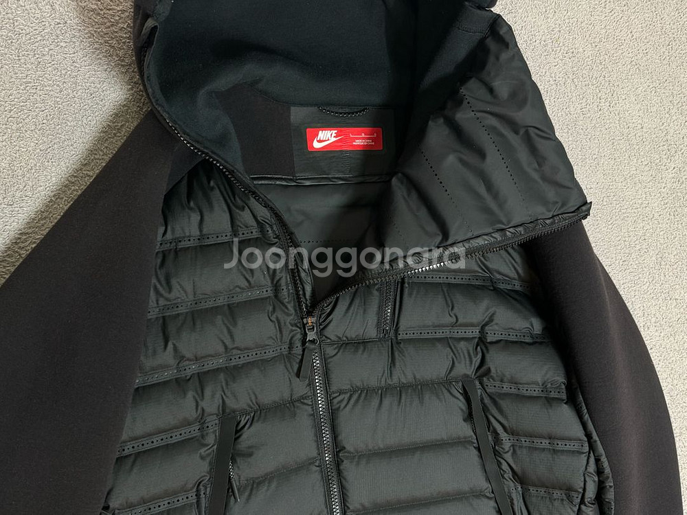 나이키 경량 패딩 점퍼--0