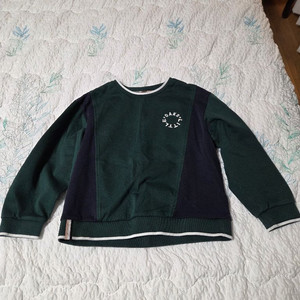 닥스 딥그린 맨투맨&조거팬츠 셋업 팝니다 사이즈130