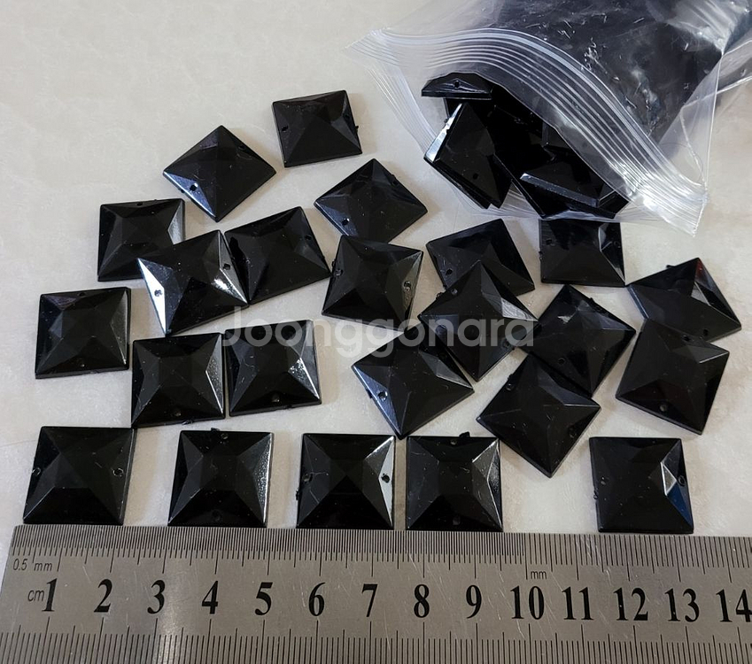 아크릴 사각 20미리 블랙 90개 일괄--0