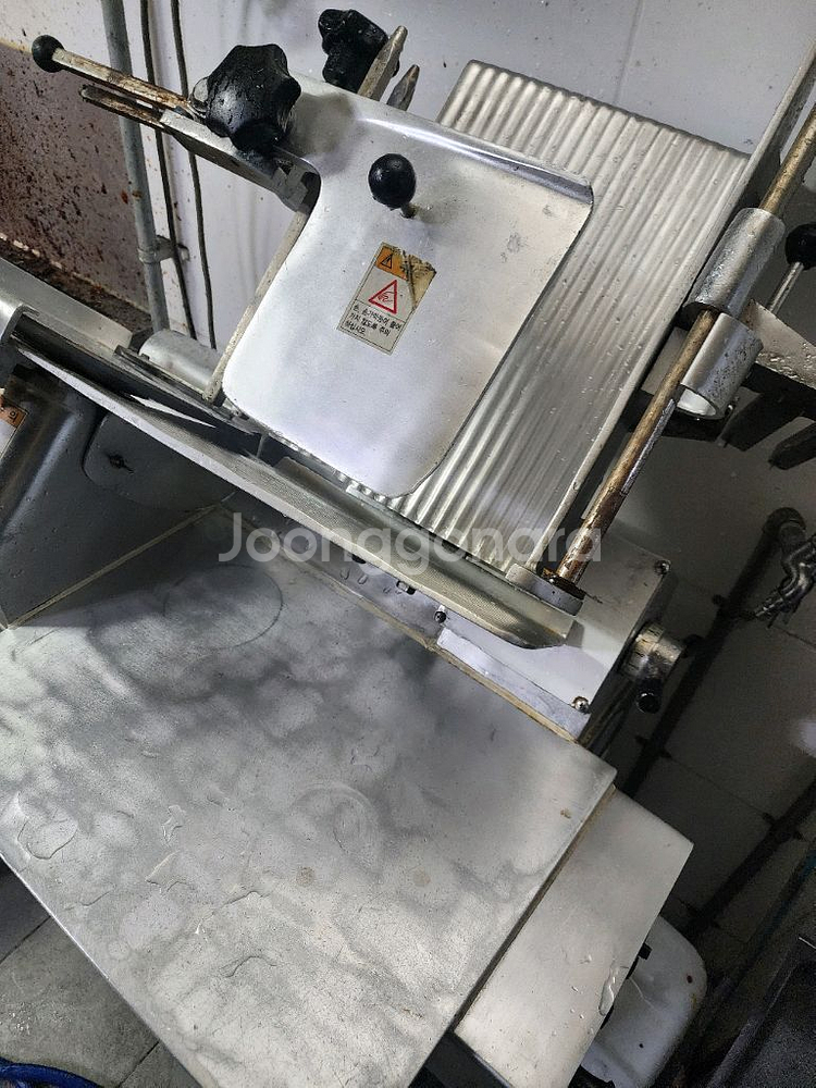 후지육절기 330판매합니다.--2