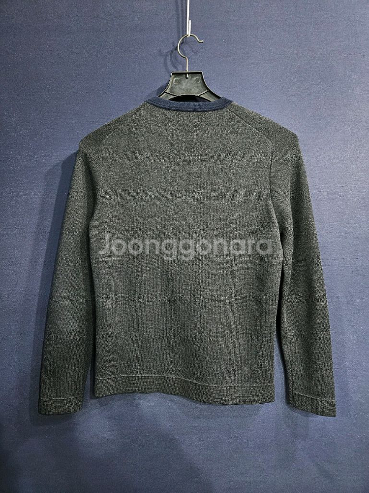 타임옴므 다크그레이컬러 남성 슬림핏 95 니트--1