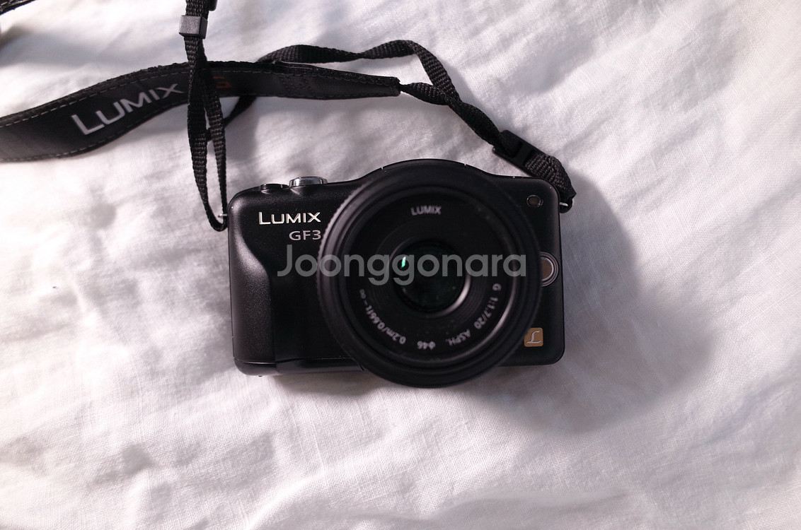 파나소닉 루믹스 GF3 + 20mm 마포렌즈--0