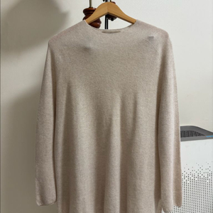 르베이지 캐시미어 니트