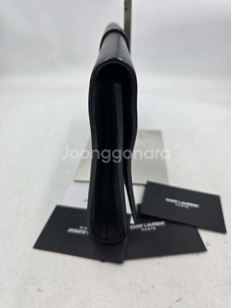 생로랑 카바시크 블랙 클러치--2