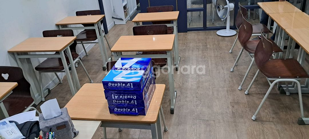 튼튼한스타킹의자 고급나무의자 팝니다--4