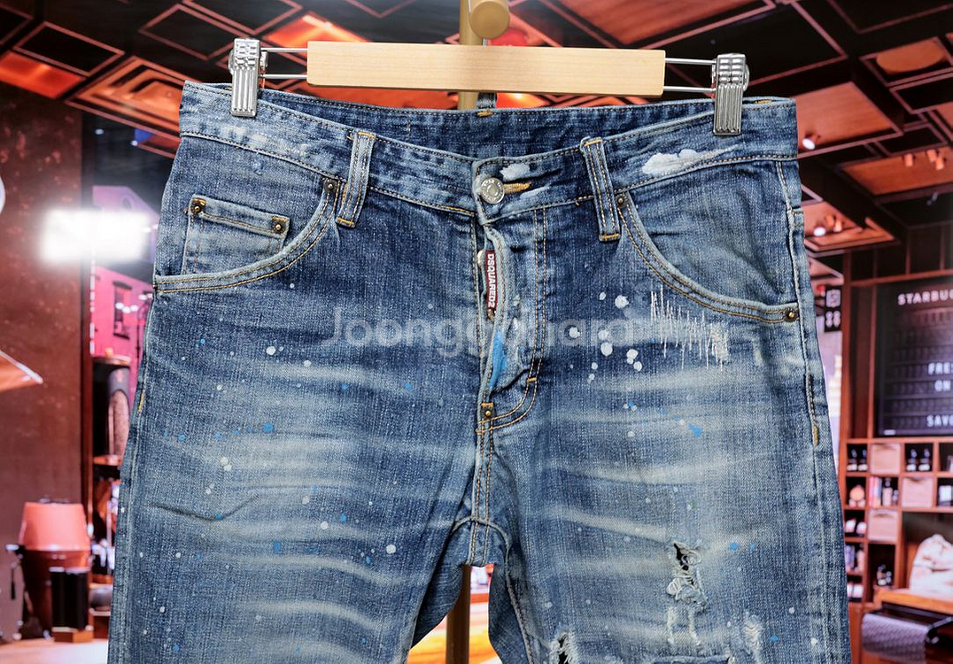 디스퀘어드2 페인트진 46 입자마자 간지 폭발--1