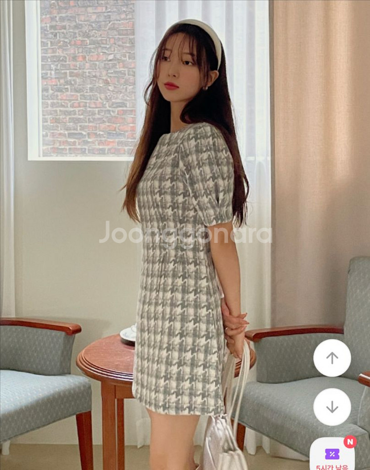 에이블리 하운드체크 트위드 원피스 그레이--0