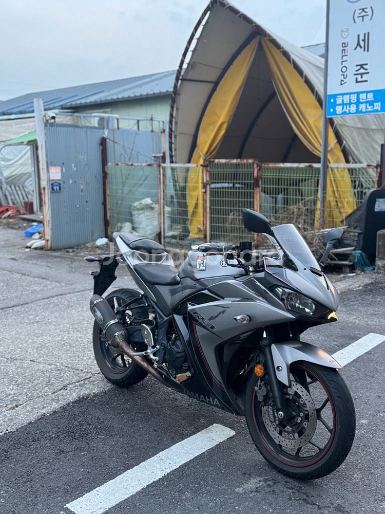 야마하 R3--2