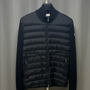 [정품] 신형 몽클레어 니트패딩 블랙 L size